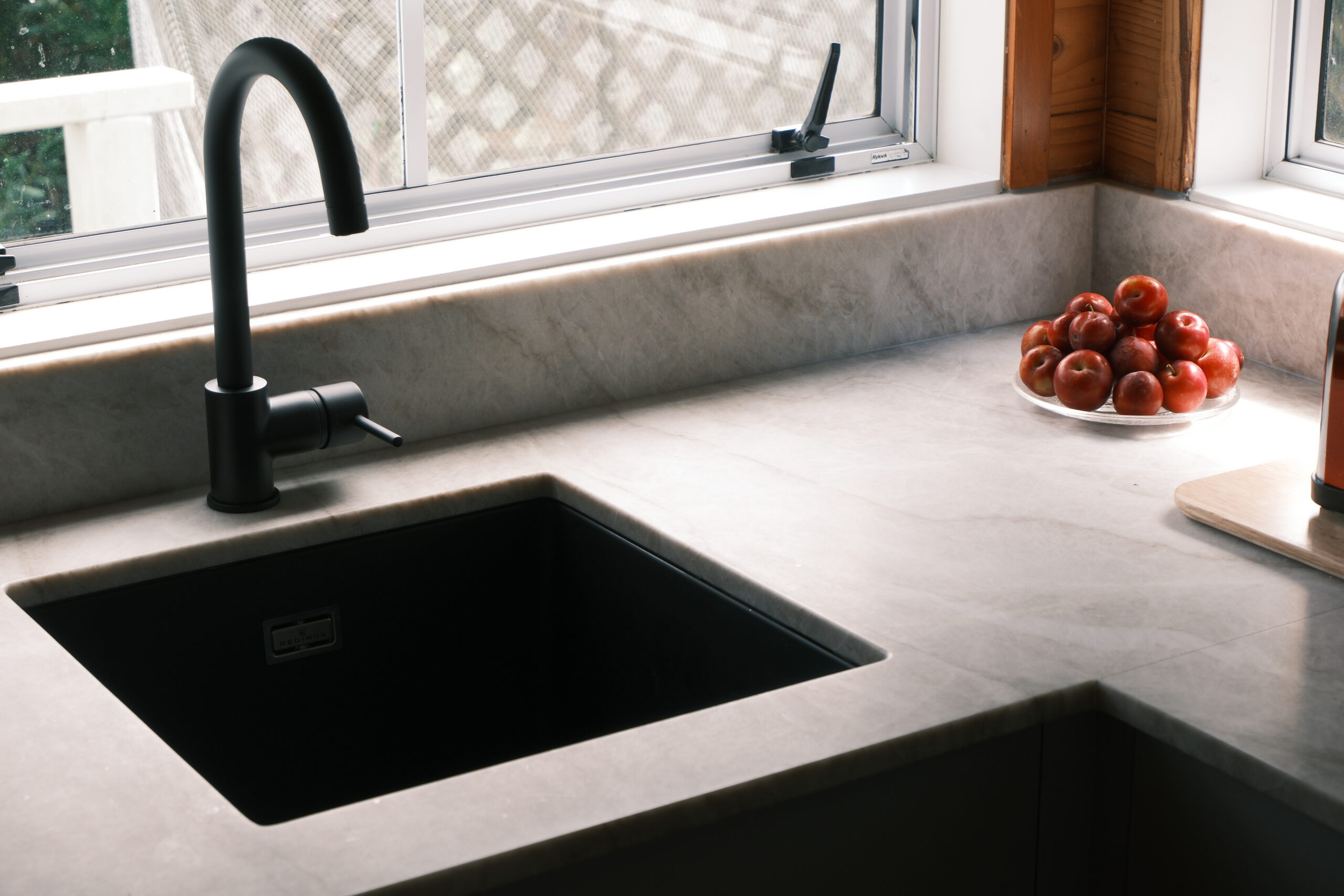 Torbay Kitchen & Bathroom02